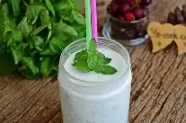 Naneli Ayran